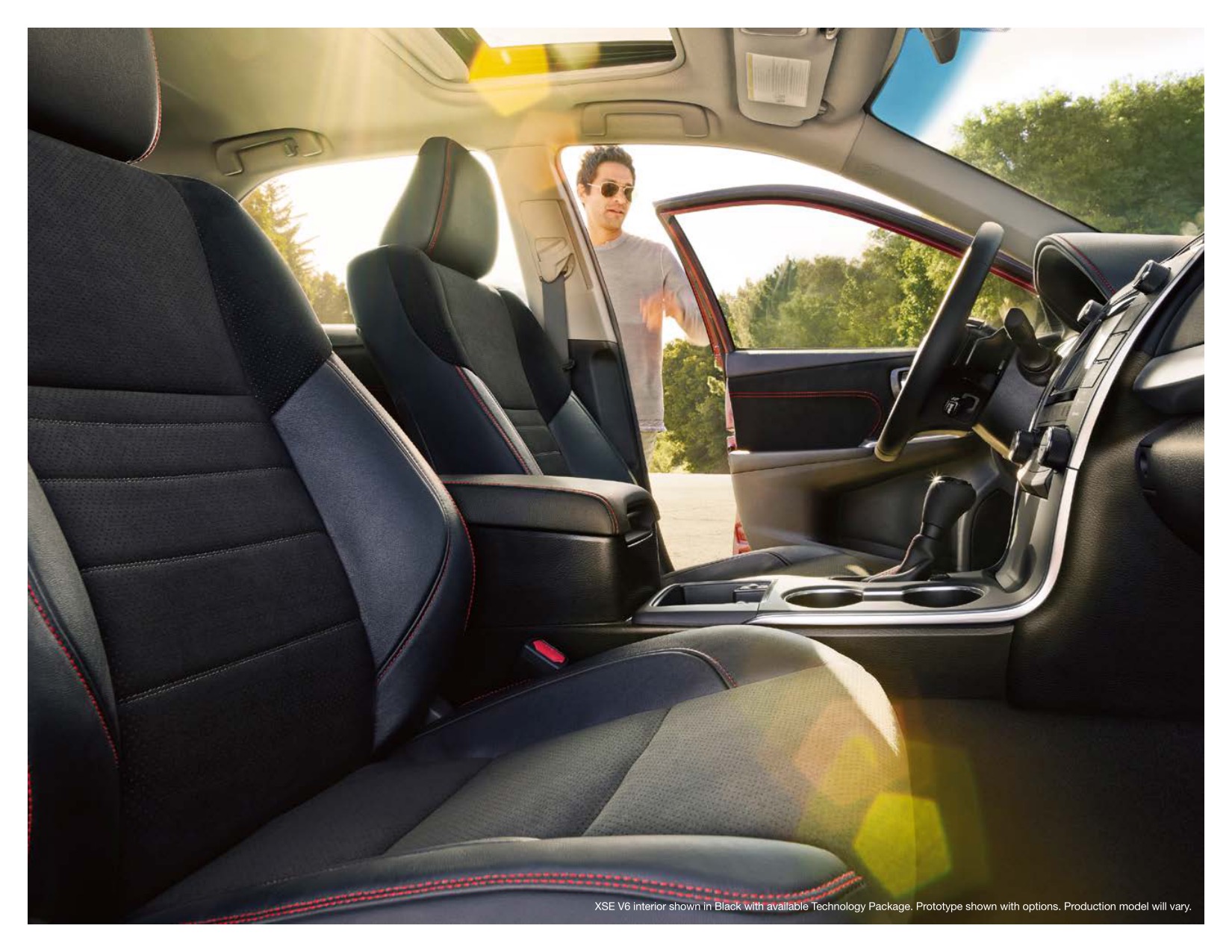 2015 Toyota Camry Brochure Page 4